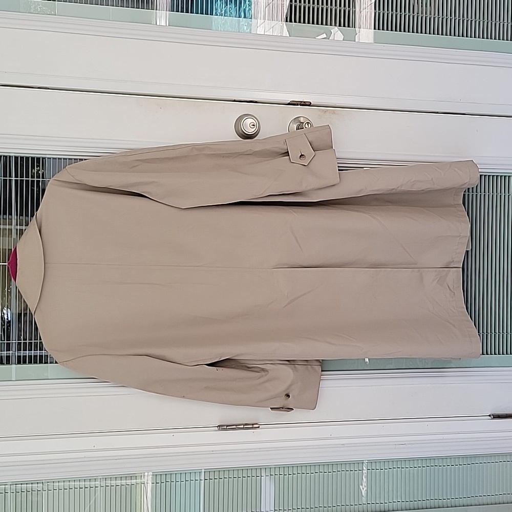 London Towne Tan Vintage Trench Coat Rain Coat Size 38R - Picture 5 of 7